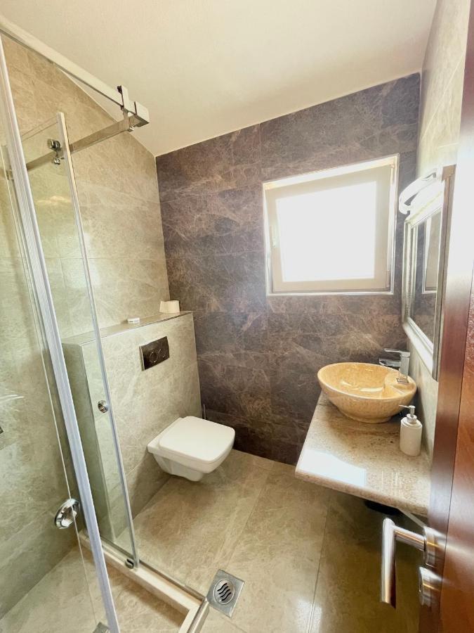 Apartments Harris ウルツィニ エクステリア 写真